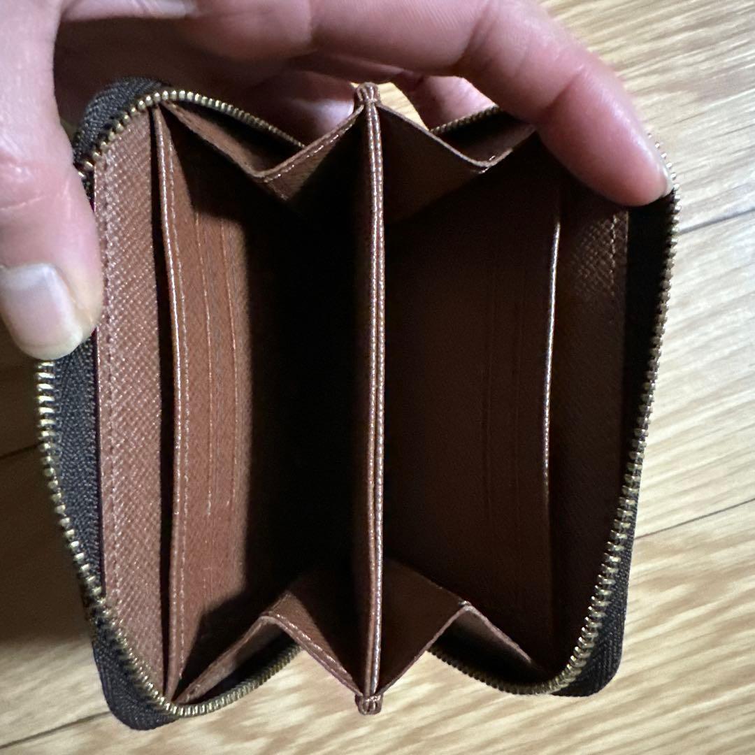 LOUIS VUITTONジッピー　パース 小銭入れコンパクトウォレット