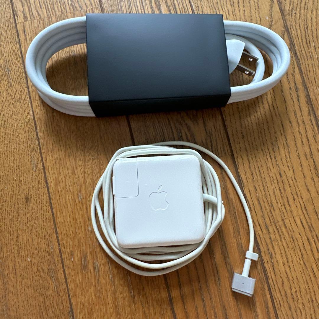 Apple MacBook Air 11インチ　250GB 外箱付き