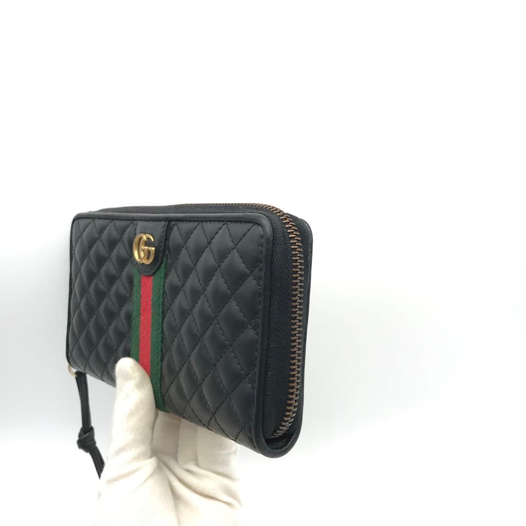 正規品　新品同様　グッチ財布　グッチggマーモント グッチ花柄　キルティング