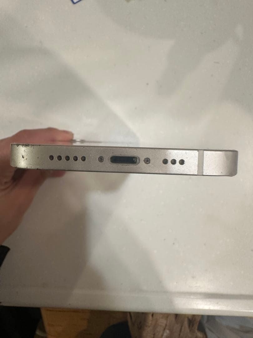 iPhone 12 64GB SIMフリー / ややキズあり