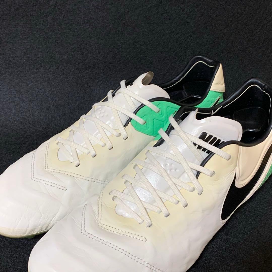 【極美品】NIKE ティエンポ レジェンド 6 HG-E