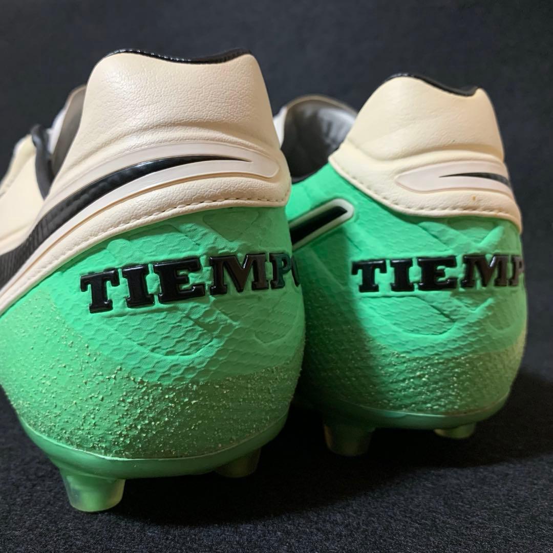 【極美品】NIKE ティエンポ レジェンド 6 HG-E