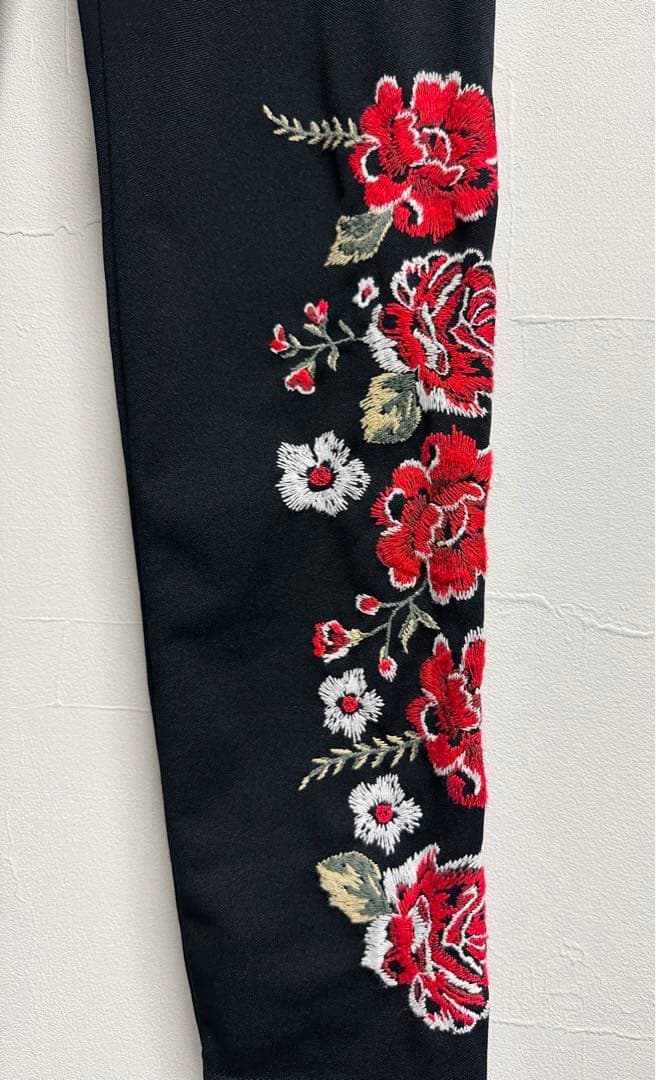 コムデギャルソンオムプリュス22SS 刺繍レギンス