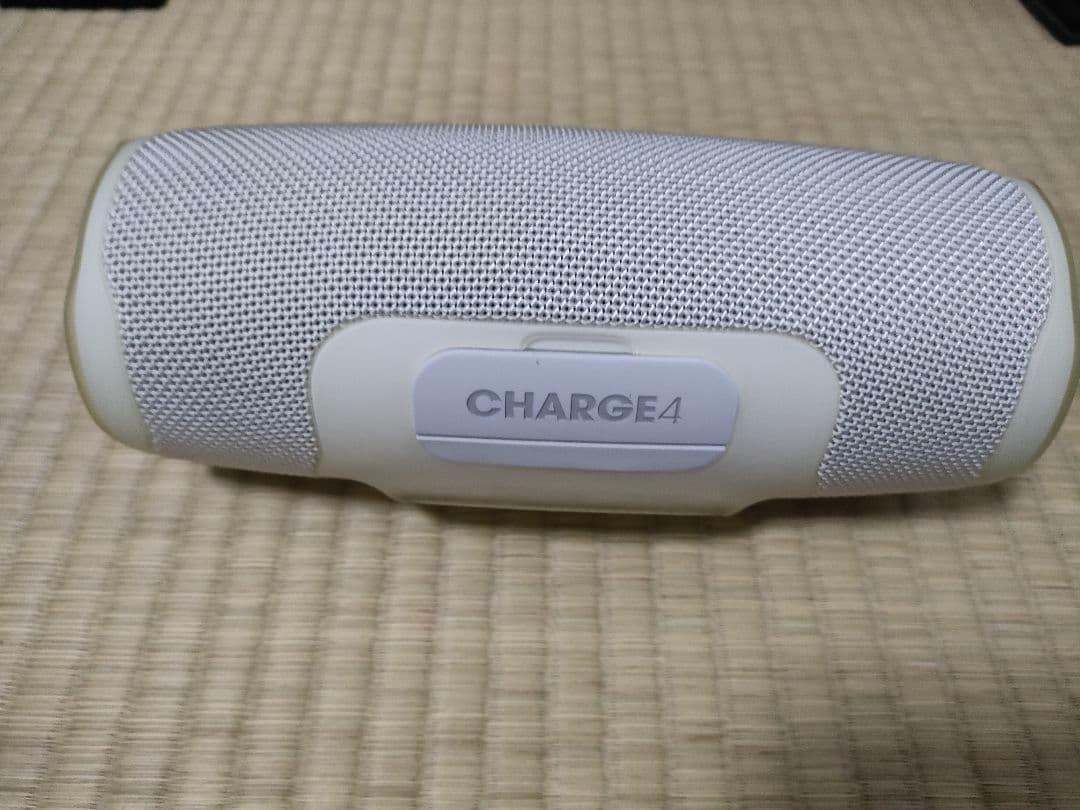 JBL CHARGE4 ワイヤレススピーカー　　　 Bluetooth