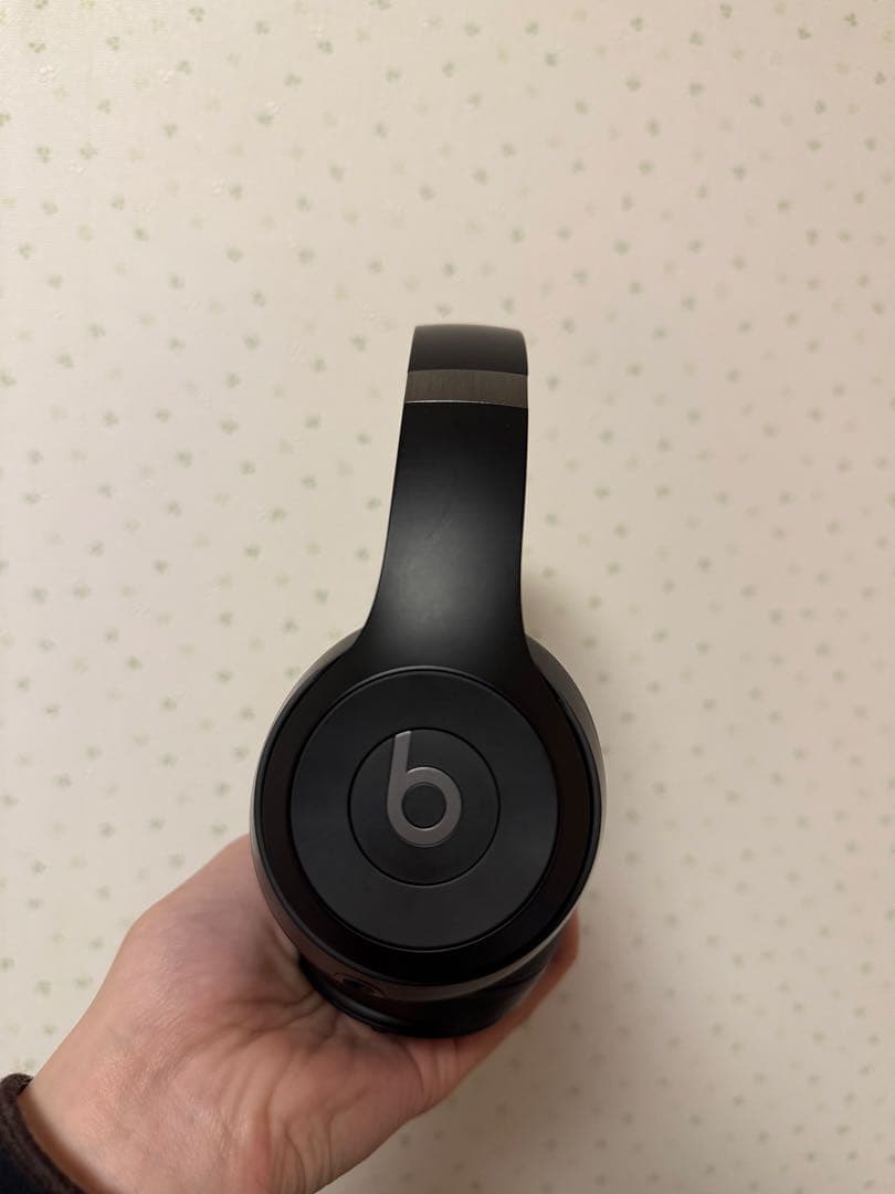 Beats Solo4 ヘッドフォン　ブラック