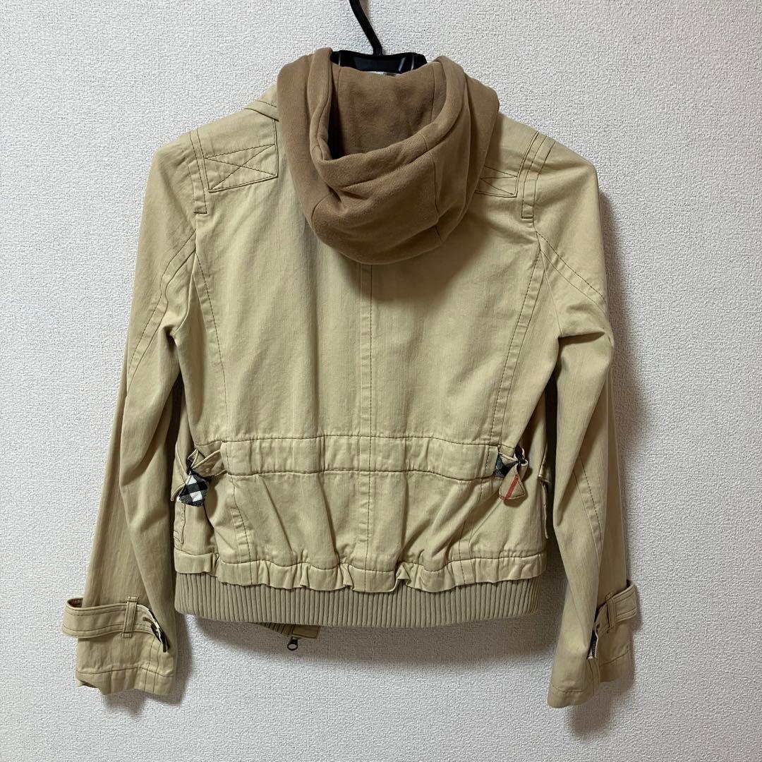 【美品 】希少バーバリーブルーレーベル2wayフードベスト付きベージュジャケット