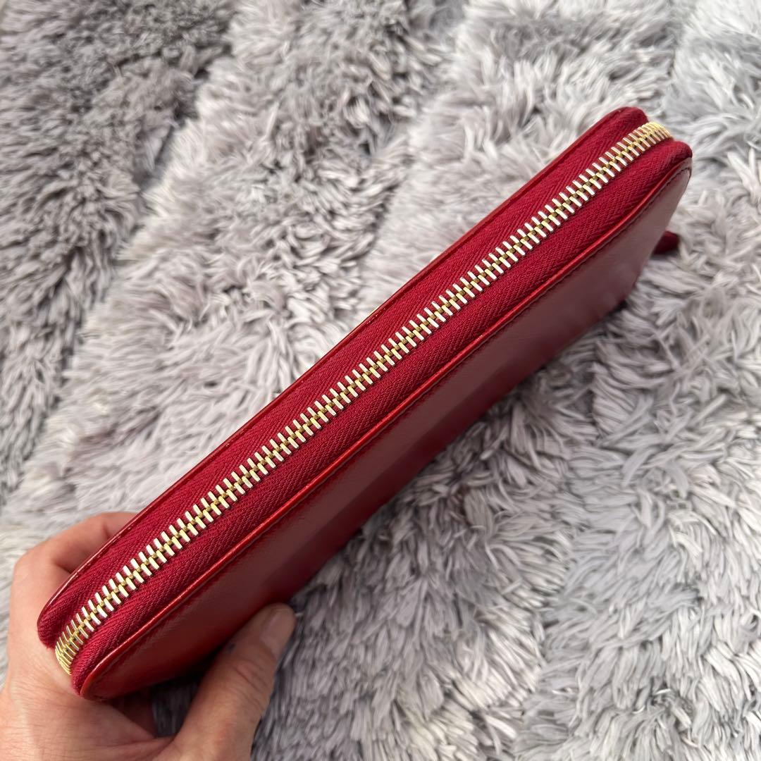 良品✨PRADA サフィアーノ　ラウンドジップ　メタルロゴ　レッド　長財布