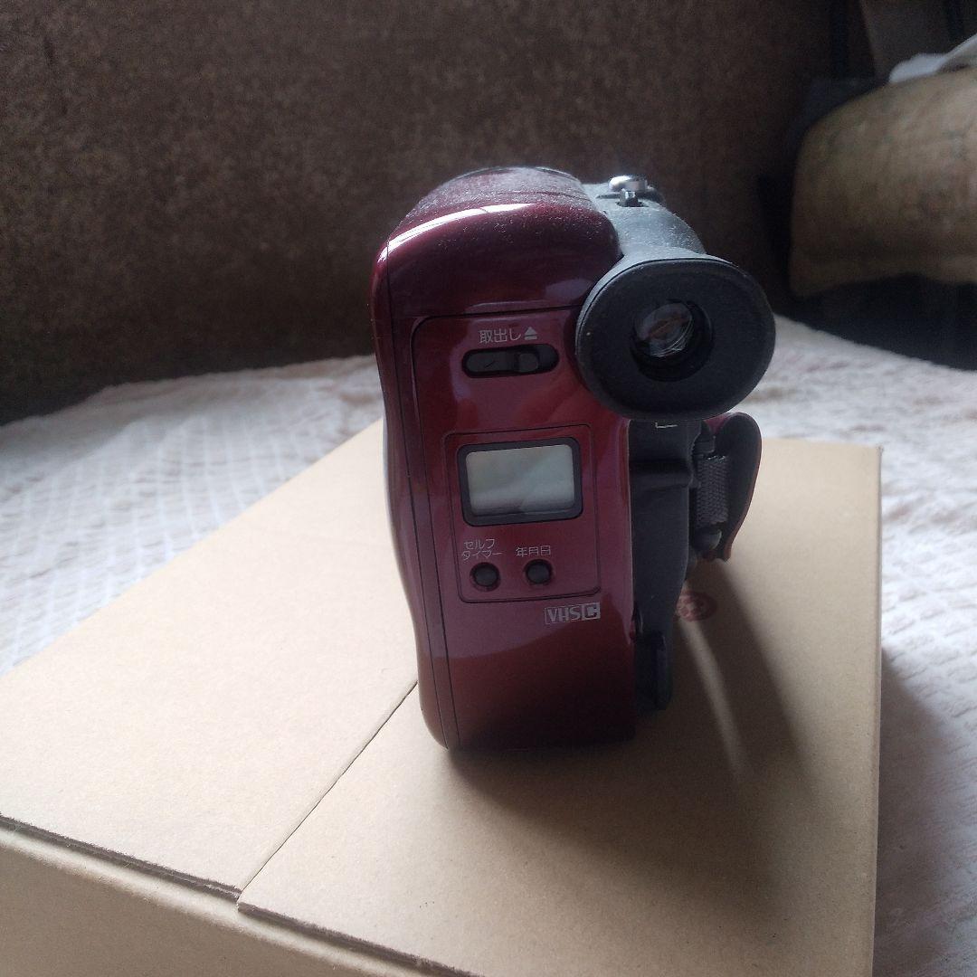 Panasonic ビデオカメラ本体 赤