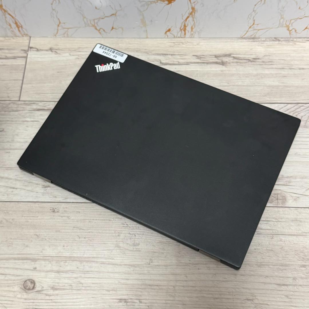 Lenovo ThinkPad ノートPC第11世代 i5 8GB SSD256