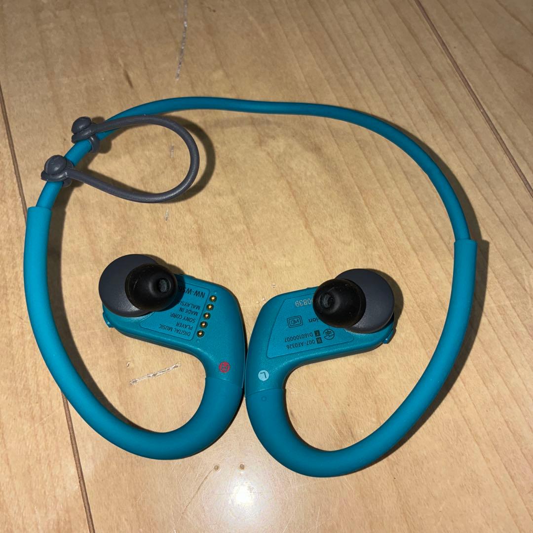 極美品　SONY NW-WS623 ワイヤレスイヤフォン　ブルー色