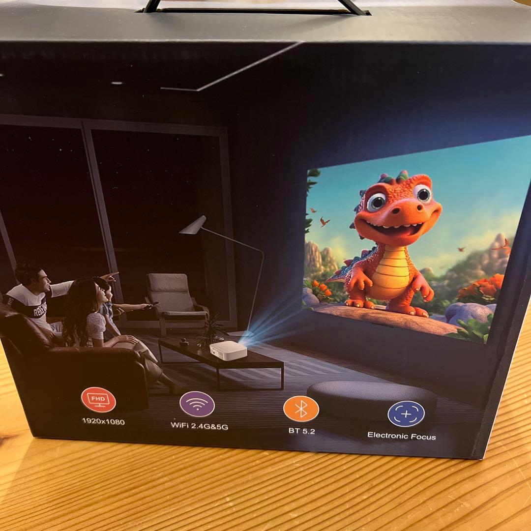 issyさま　　 【2025年最新・公式認証】ホームプロジェクター 小型