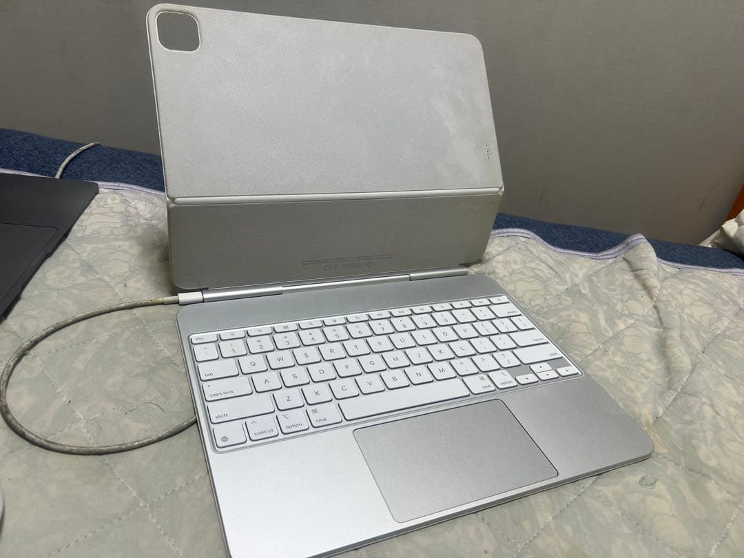 Apple iPad Pro Magic Keyboard m4 13インチ
