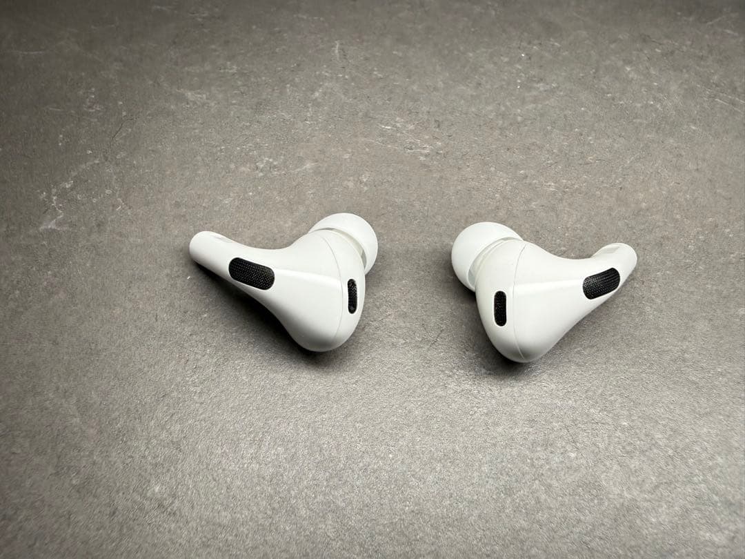 AirPods Pro (第2世代) 本体 ワイヤレスイヤホン MQD83J/A