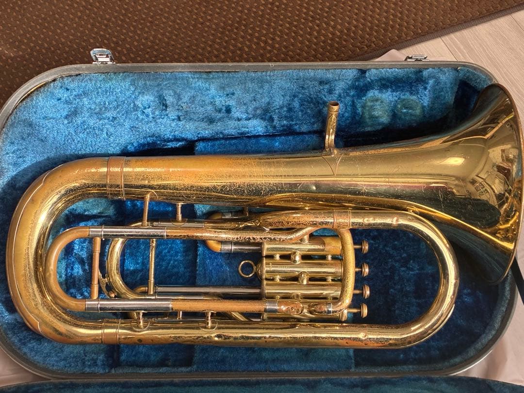 YAMAHのYEP321ユーフォニアム