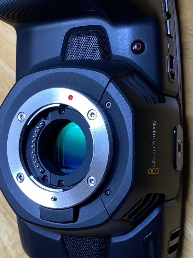 美品　BMPCC 4K 外部電源アダプター付ハーフゲージ付