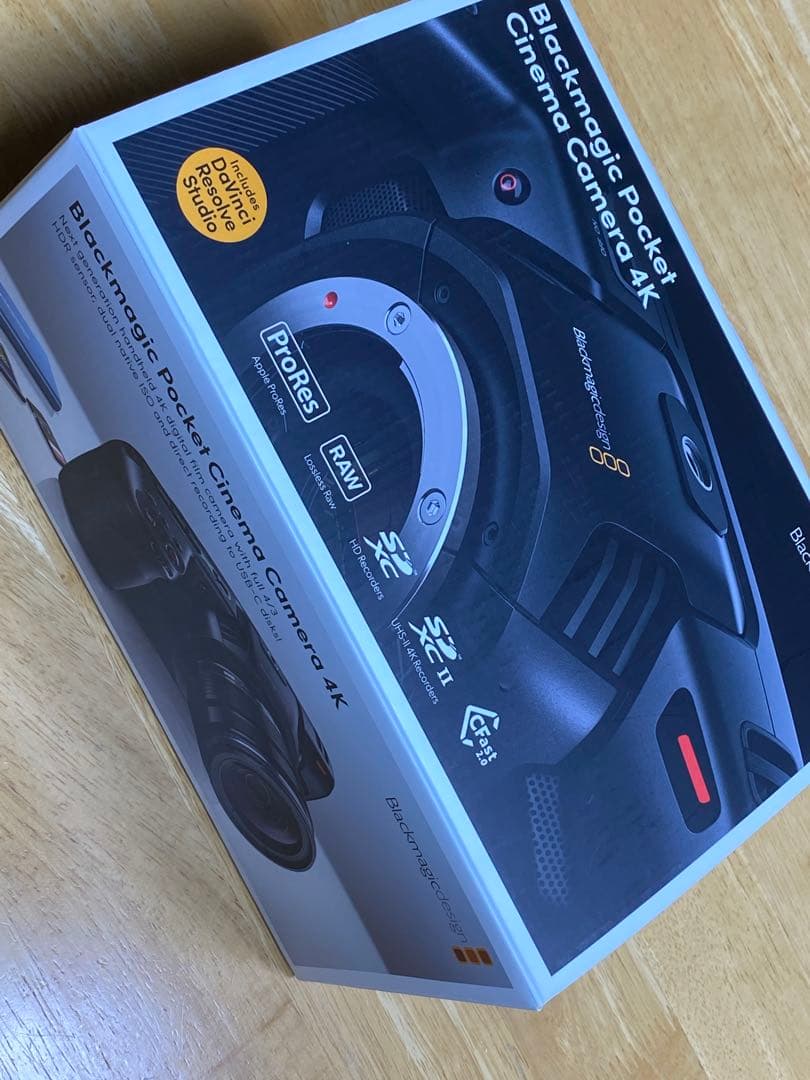 美品　BMPCC 4K 外部電源アダプター付ハーフゲージ付