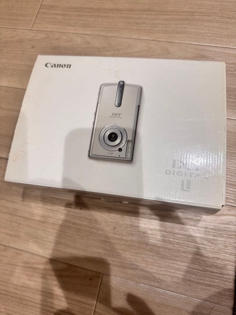 レア Canon IXY DIGITAL コンパクトデジタルカメラ
