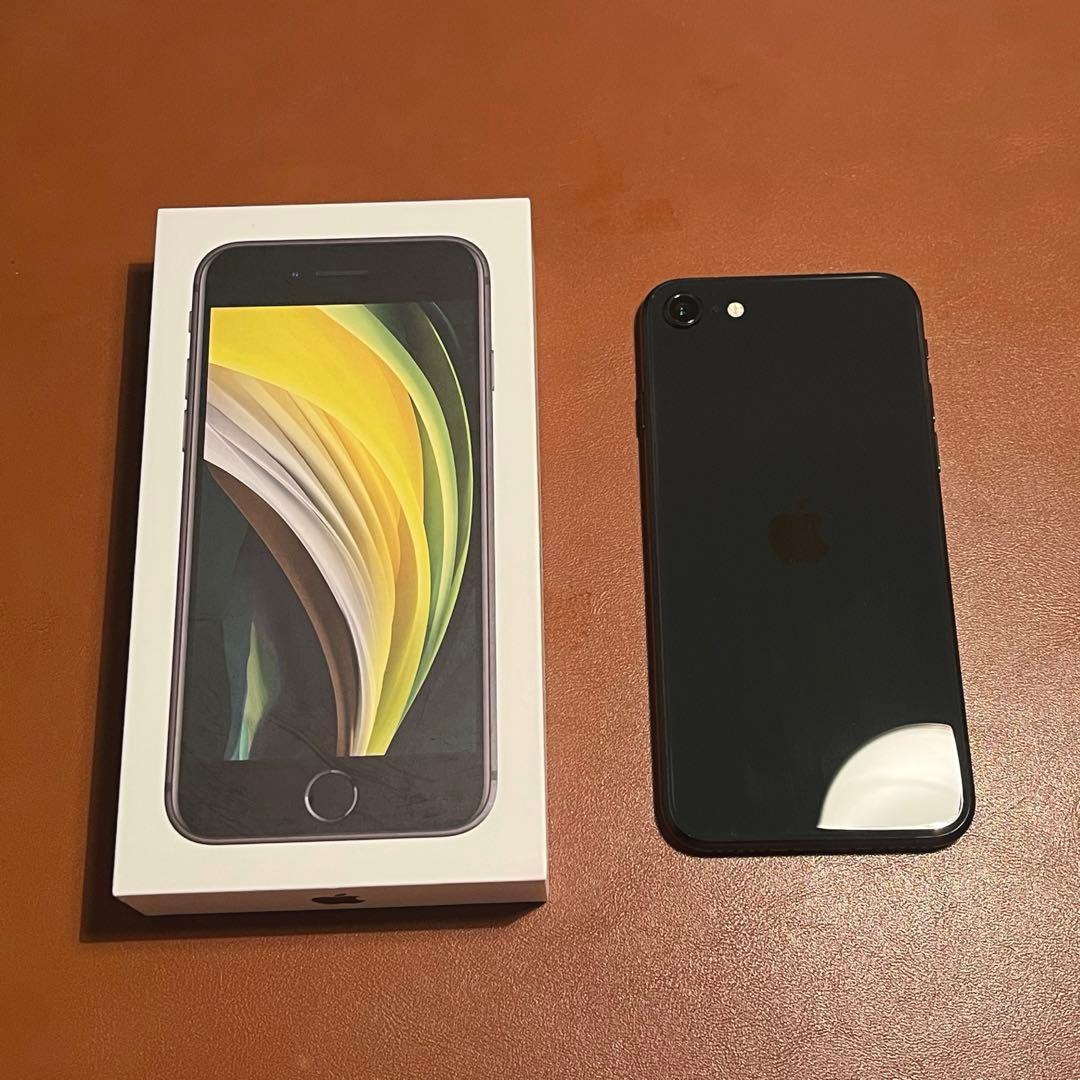 iPhone SE 第2世代 64GB ブラック バッテリー92%