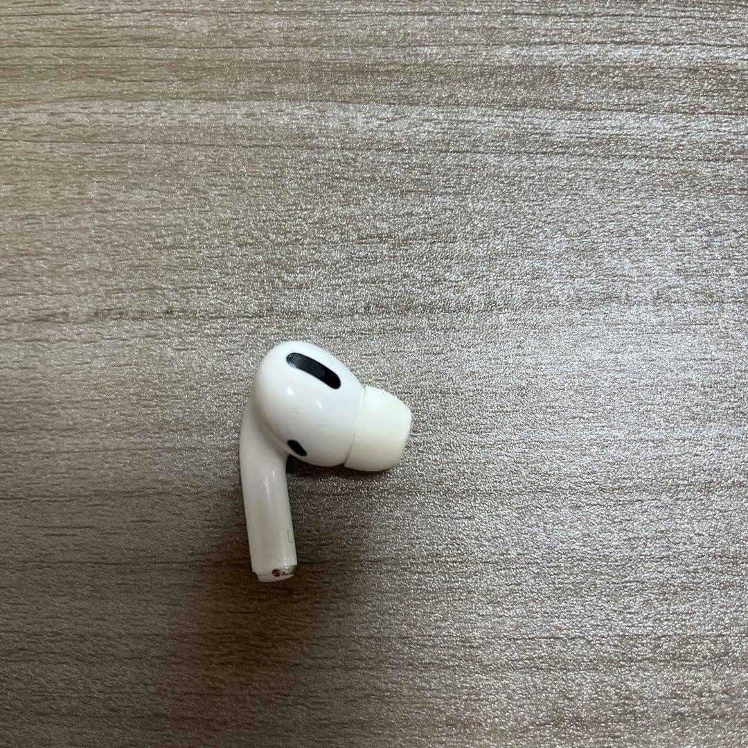 AirPods Pro本体 ホワイト 小傷あり