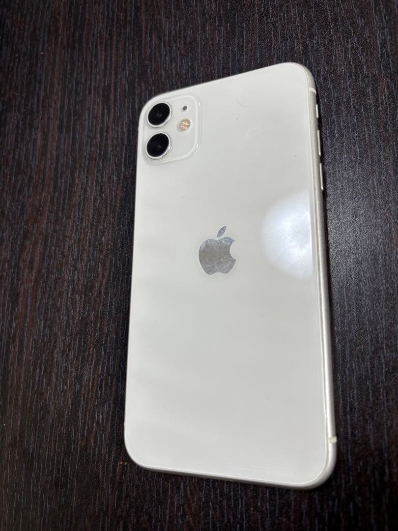 Apple iPhone 11 64GB ホワイト