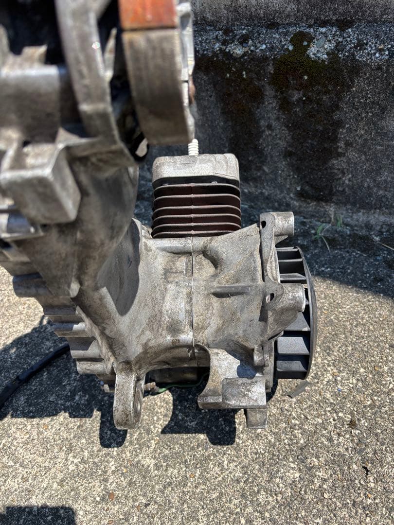 スーパーディオ　AF27・AF28 クランクベアリング交換済みエンジン。