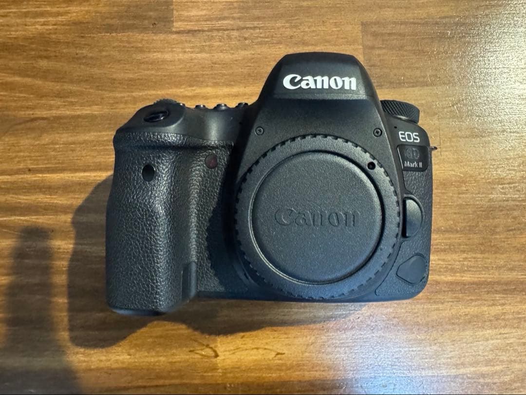 Canon EOS 6D Mark II ボディー EOS6DMK2