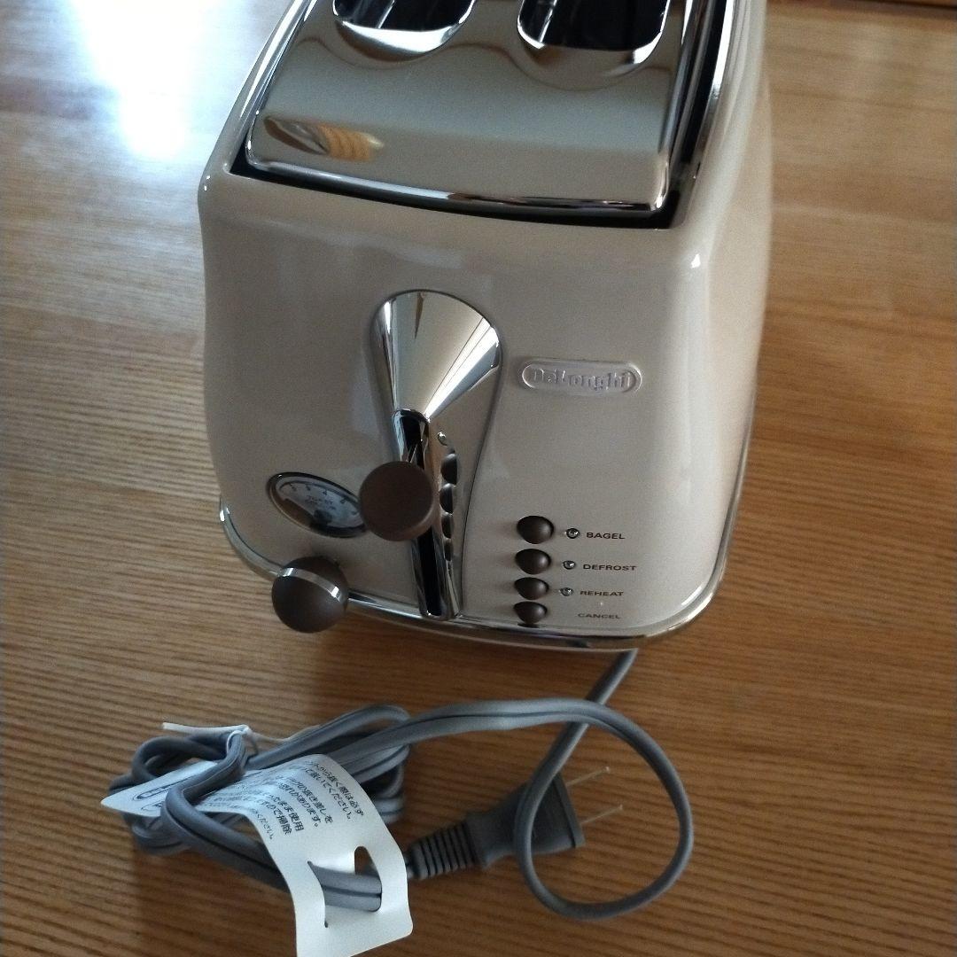 デロンギ　アイコナ・ヴィンテージ　ポップアップトースター　ドルチェベージュ