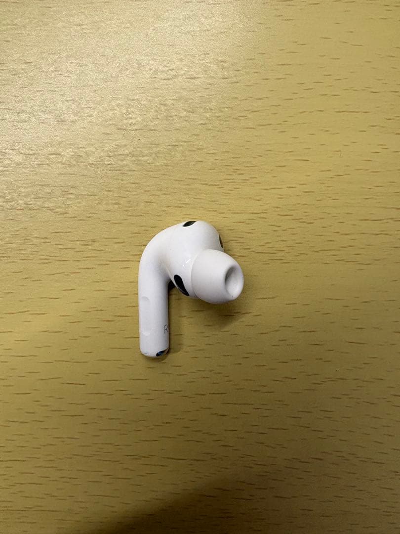 美品 Apple AirPods Pro 第三世代 右耳A3063