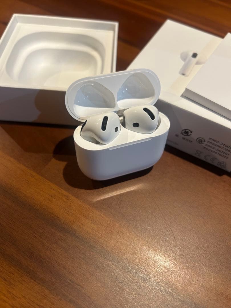 AirPods4ノイズキャンセリングなし