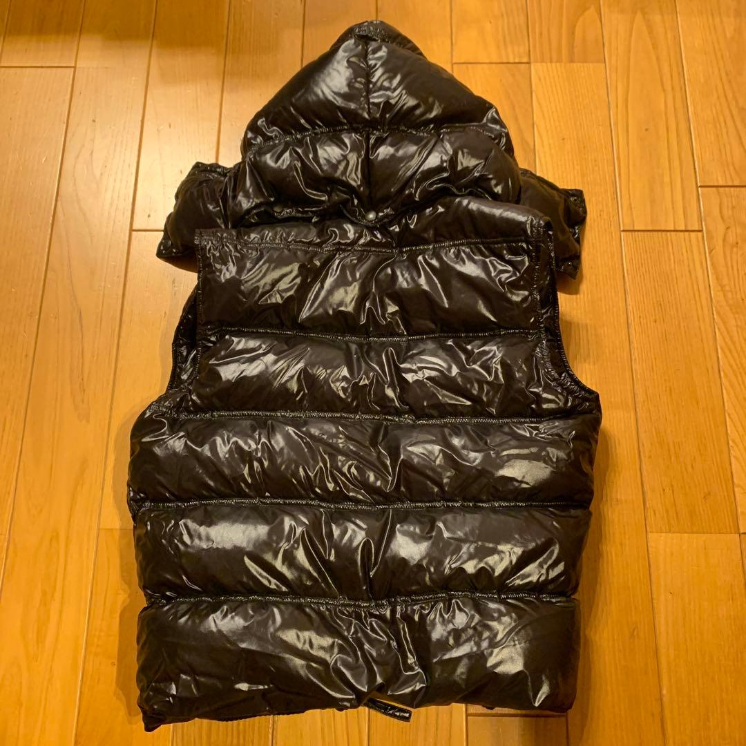 お値引しました　美品　DUVETICA（デュベティカ）ダウンベスト　ブラック