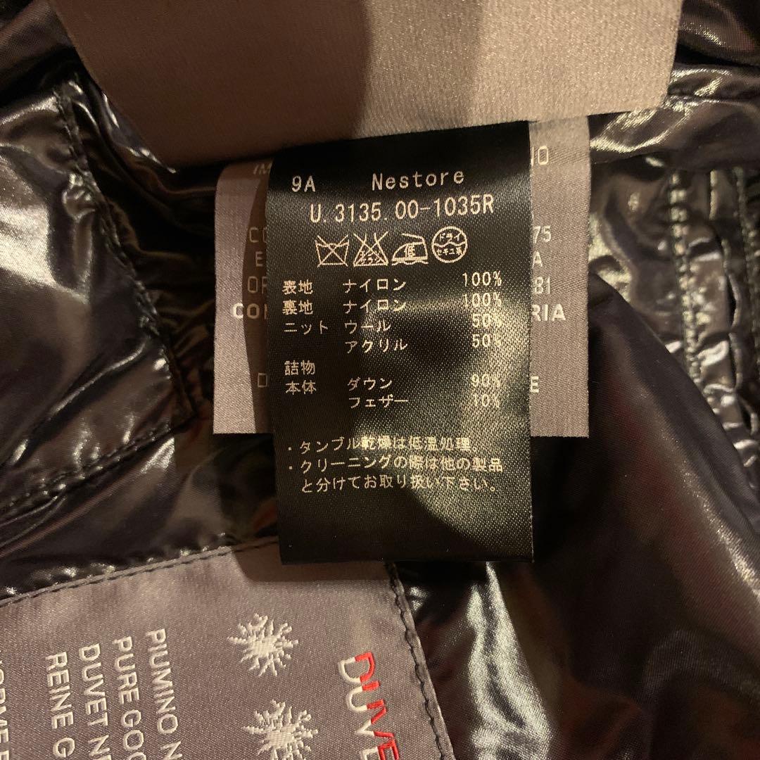 お値引しました　美品　DUVETICA（デュベティカ）ダウンベスト　ブラック