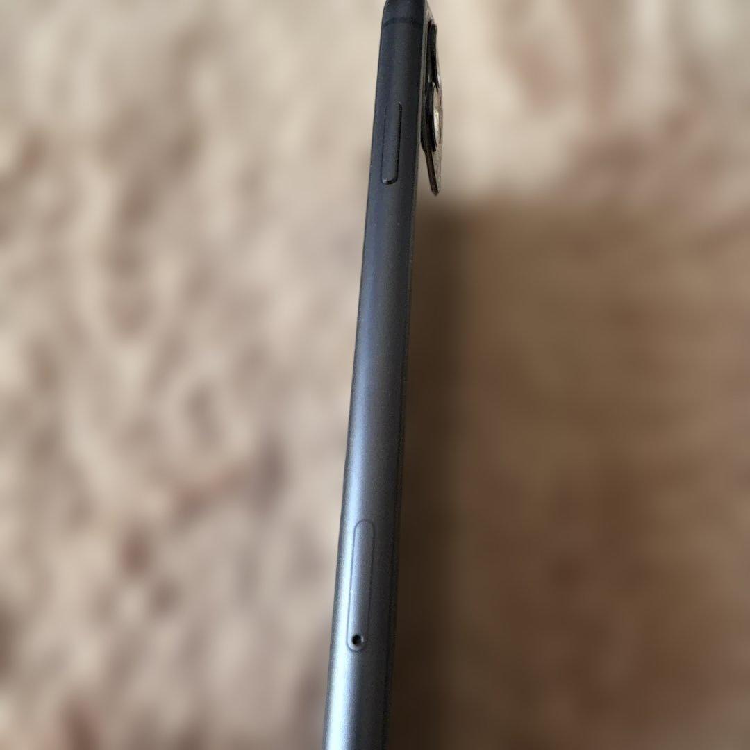 iPhone11本体 128GB バッテリー74％ SIMフリー　ブラック