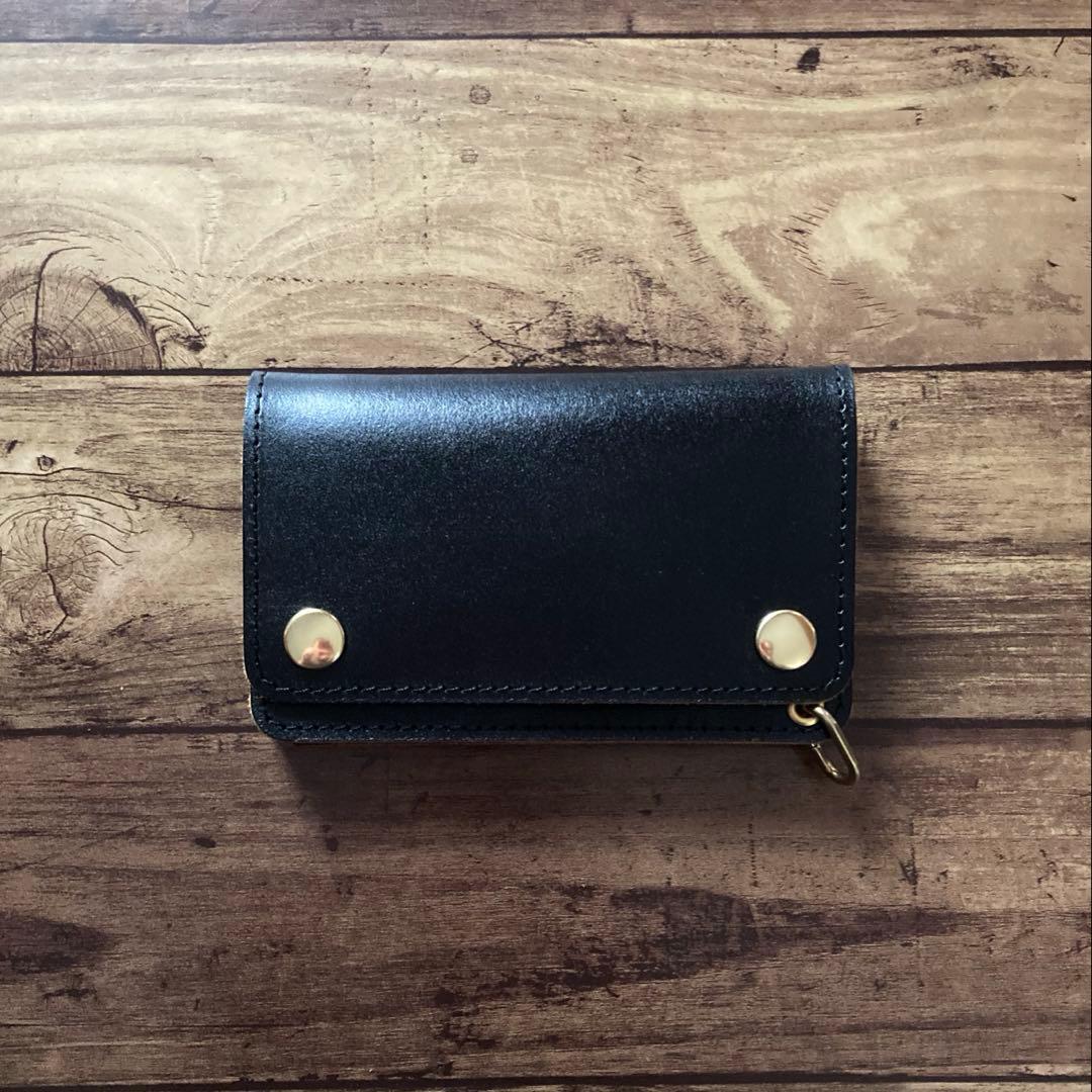 【お札を折らずに収納】カウレザー トラッカーウォレット150（ミドル）3層