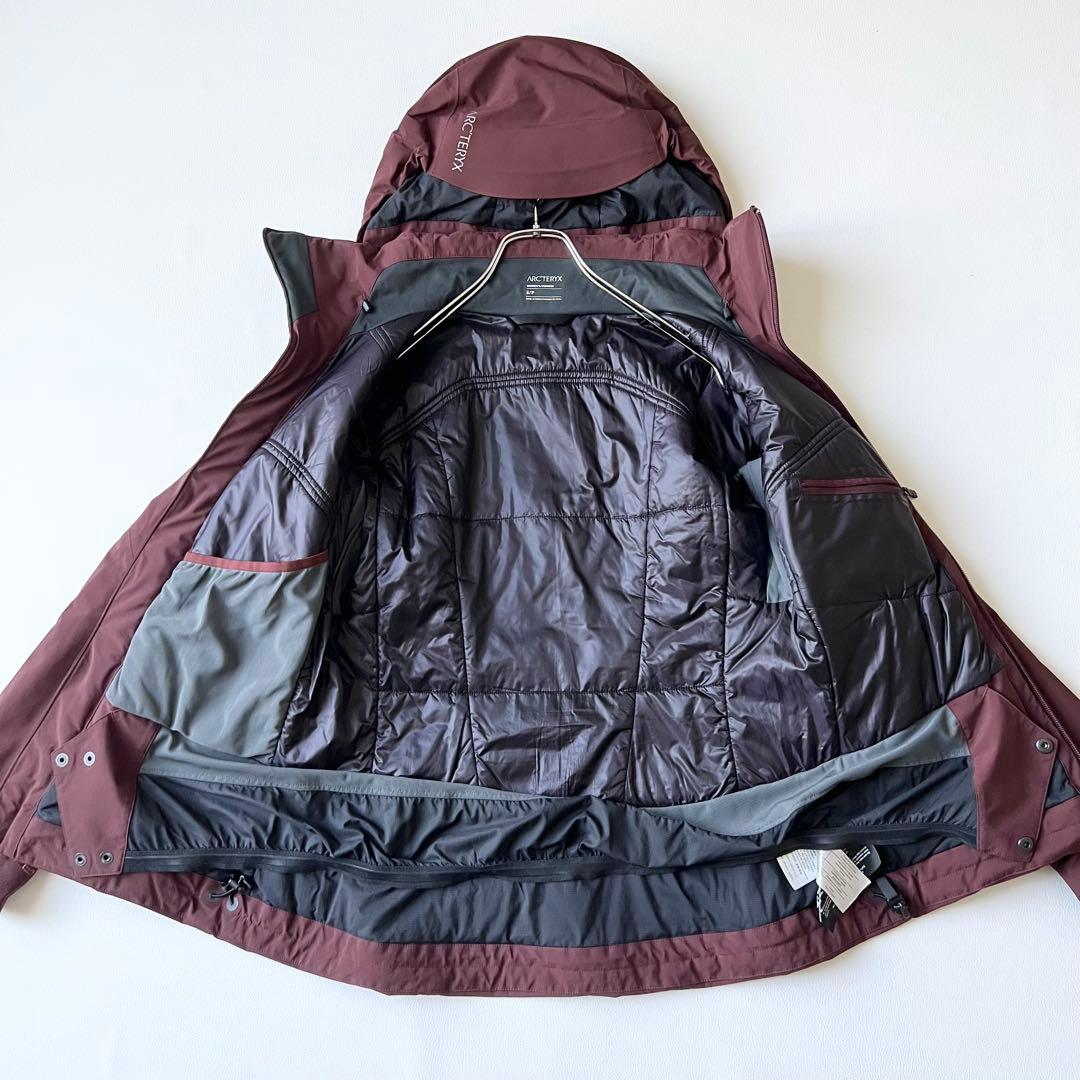 3254 アークテリクス　ゴアテックス TIYA 中綿ジャケット　ブラウン