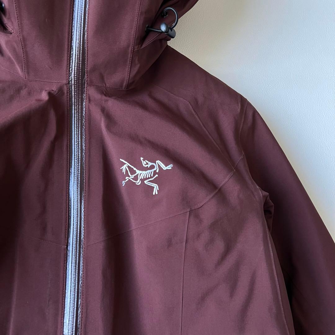 3254 アークテリクス　ゴアテックス TIYA 中綿ジャケット　ブラウン