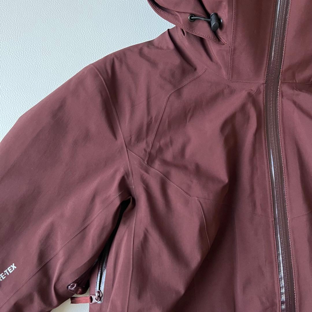 3254 アークテリクス　ゴアテックス TIYA 中綿ジャケット　ブラウン