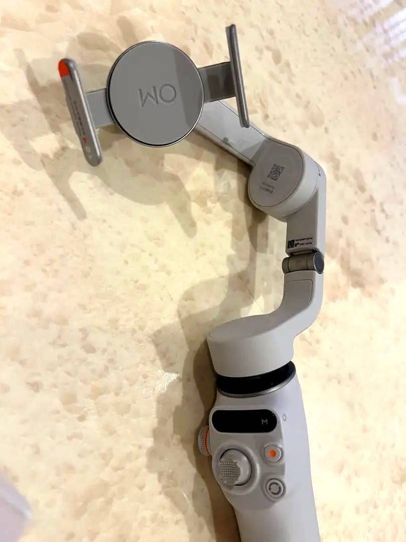 新品未使用 DJI スタビライザー 自撮り棒 3脚 撮影 マイク ライト セット