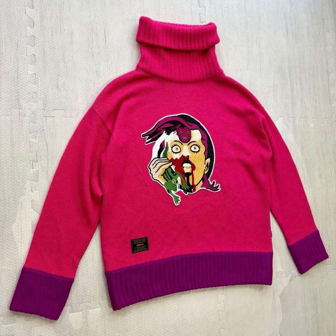 glamb ジョジョ ドッピオ タートルネック セーター ピンク