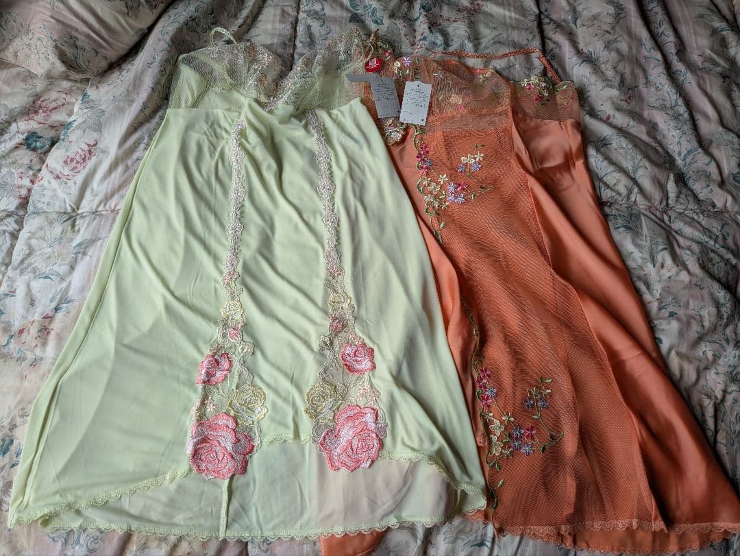 【新品2点】サルート⭐ロングキャミソール⭐貴重Ｌサイズ⭐バラ売り可