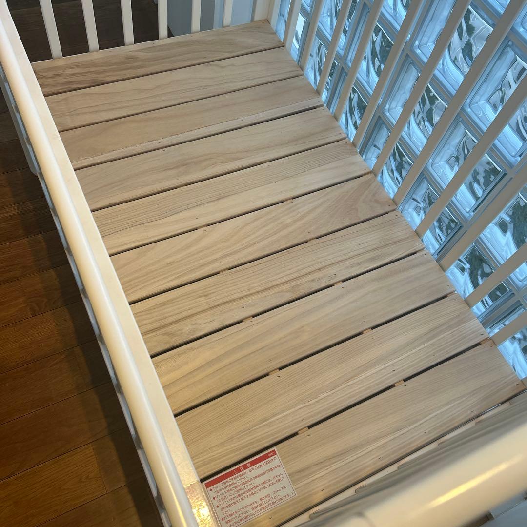 カトージ　ハイポジションベビーベッド アーチ（ホワイト）