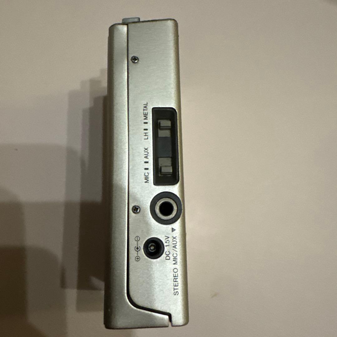 ステレオ　マイクロカセット　レコーダー　HS-M2 AIWA ジャンク