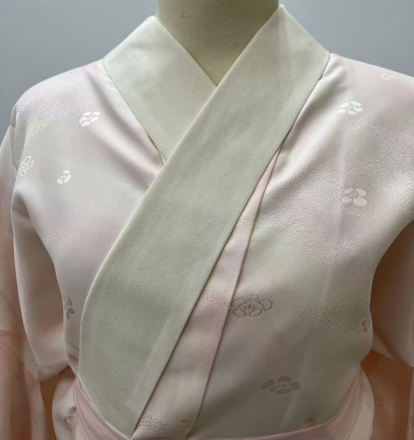 ❪542❫ ✿.*正絹 長襦袢　半衿付✿.*・身幅広め