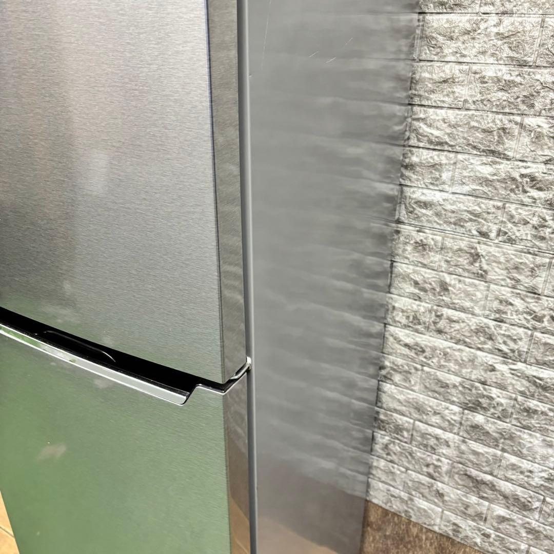 934 冷蔵庫　200L〜300L 大人気　小型　大型　右開き　シルバー　格安