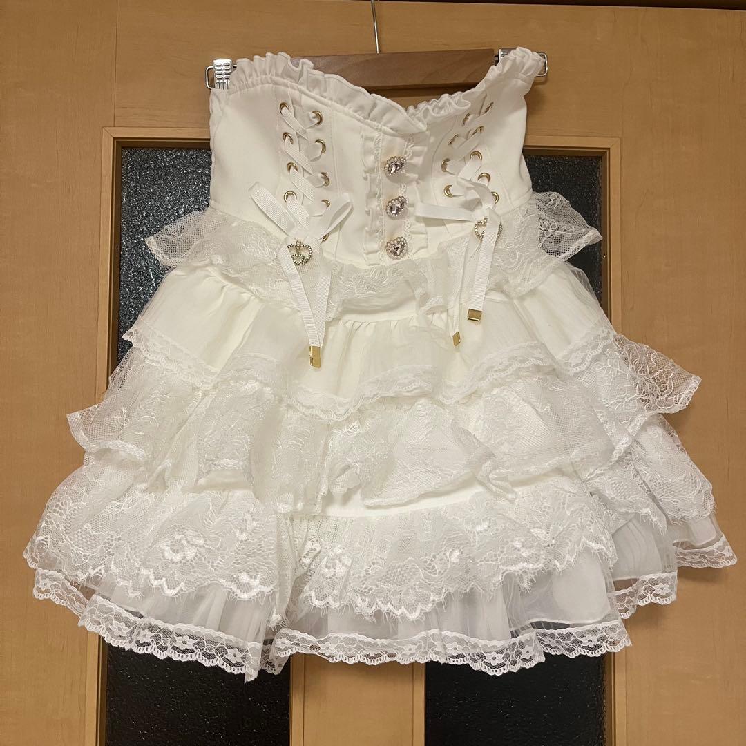 LIZLISA ティアードフリルスカパン ホワイト　タグ付き