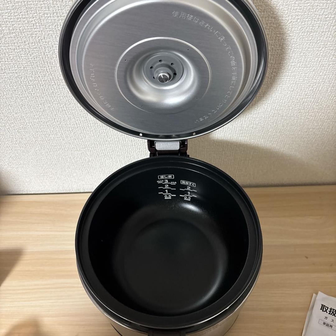 【未使用】リンナイ ガス炊飯器 ダークブラウン (LPG) RR-030FS