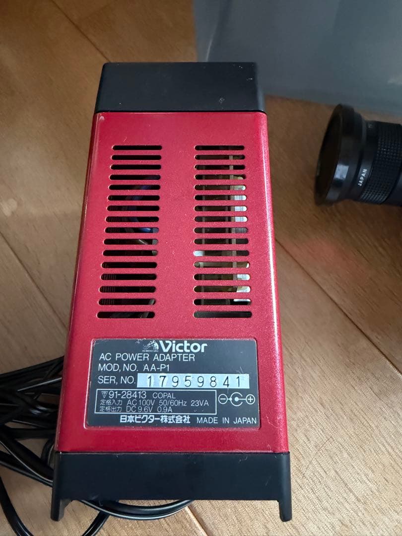 Victor ビデオカメラ GR-C1 ジャンク品