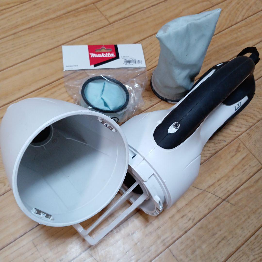 マキタ18V充電式クリーナCL180FD 純正バッテリー、充電器、サイクロン付