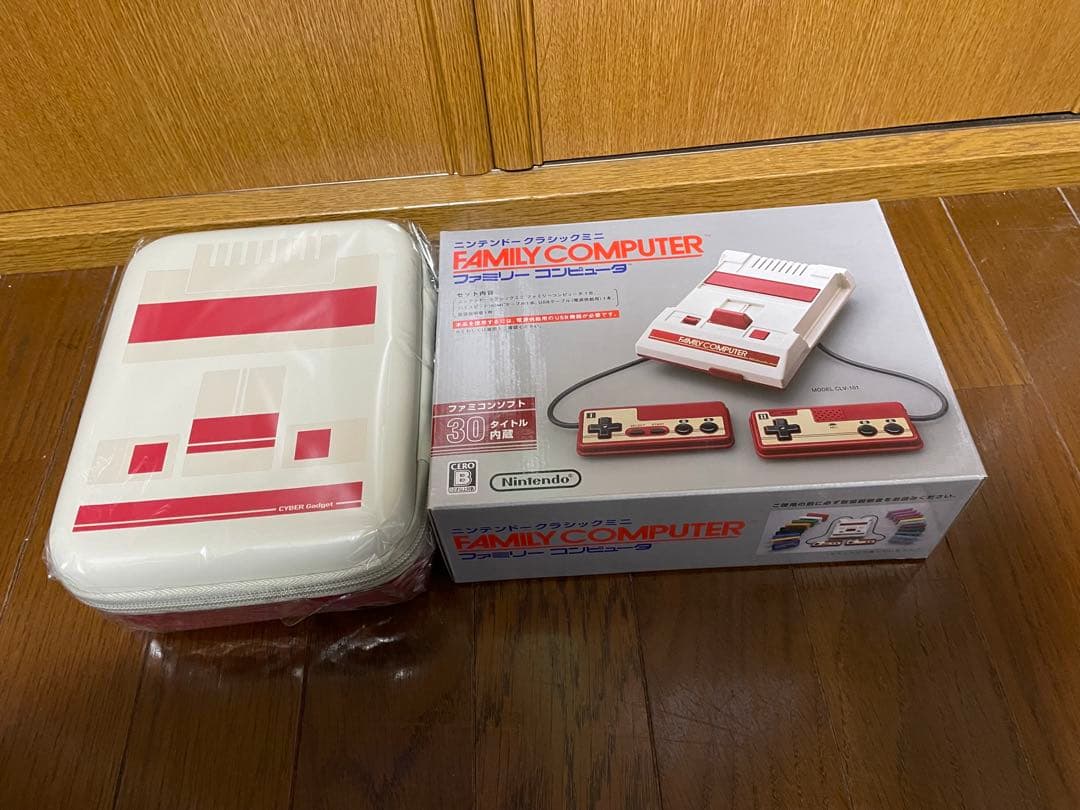 ニンテンドークラシックミニ ファミリーコンピュータ　未使用に近い
