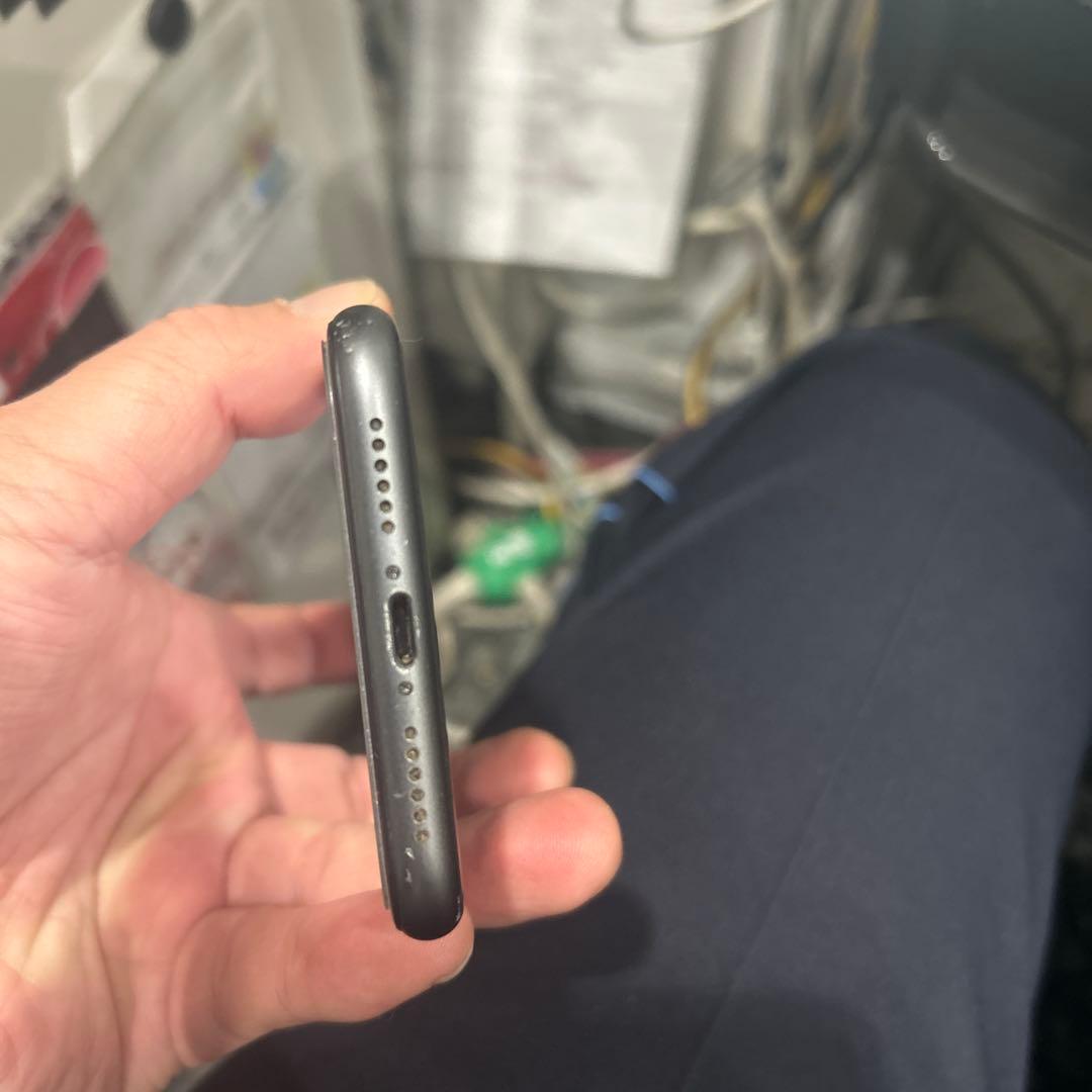 Apple iPhone11 128GB 本体 バッテリー89% ブラック