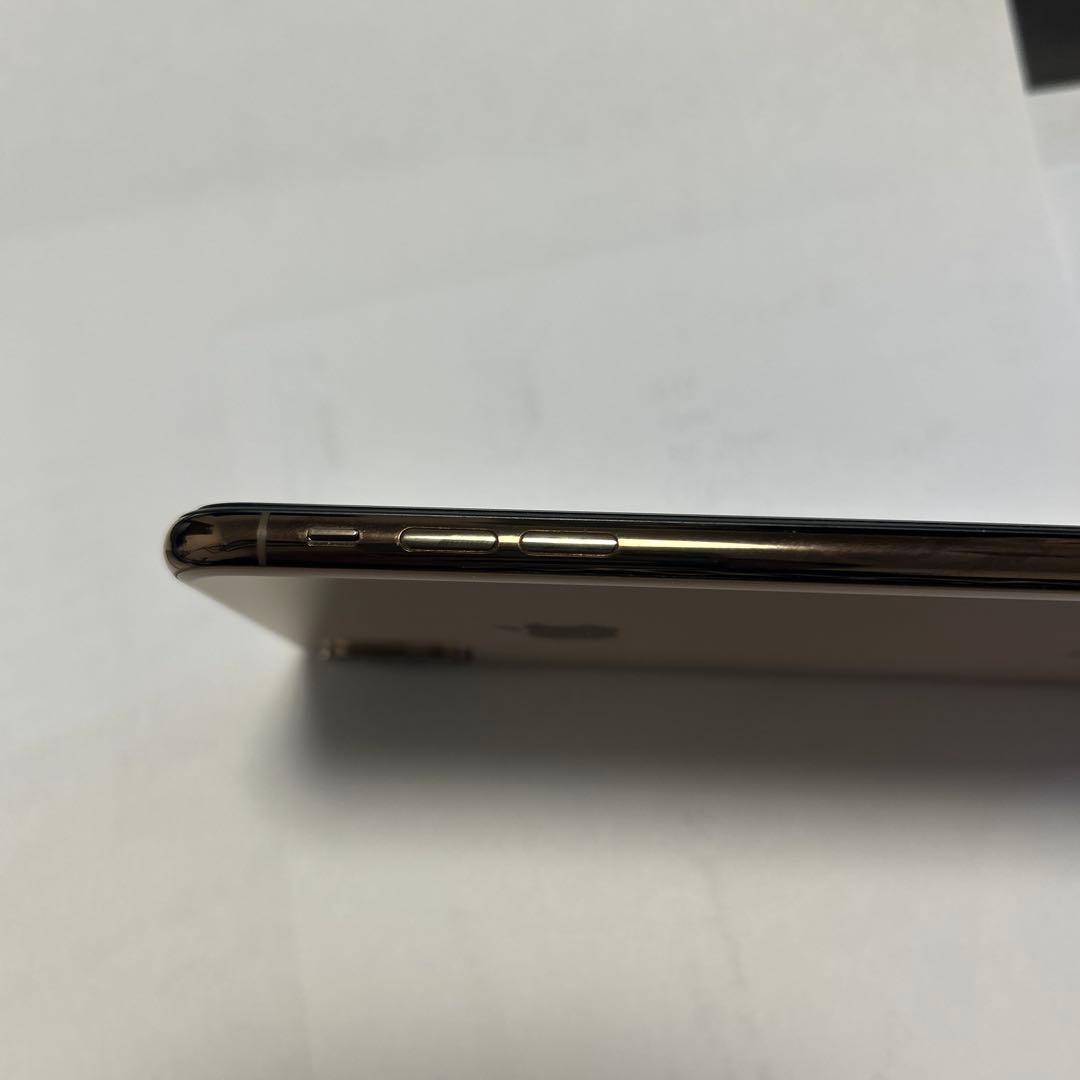 iPhone XS Max 64GB SIMフリー